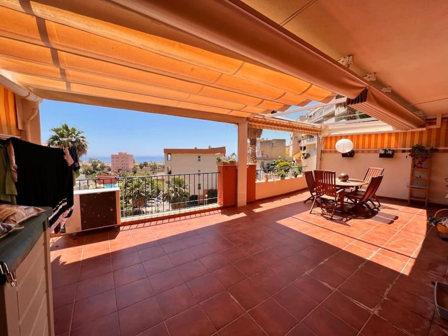 Costa Malaga Muy Acogedor Con Vistas Al Mar Terraza Gigante Verano E Invierno Parking Appartamento Benalmádena